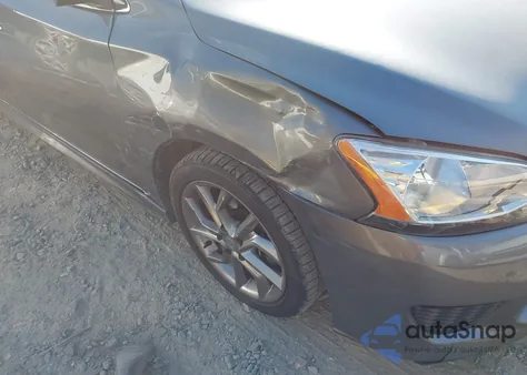 2015 Nissan Sentra Sr z USA, uszkodzony, nr VIN 3N1AB7AP0FY226480